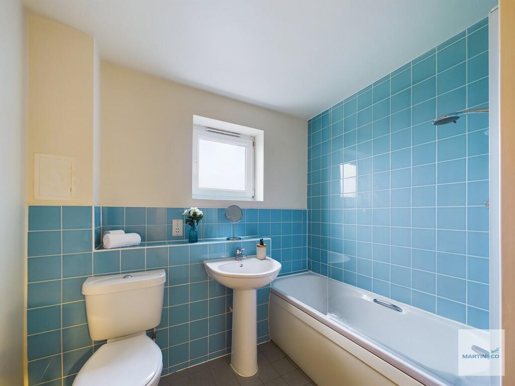 CAM03394G0-PR0225...