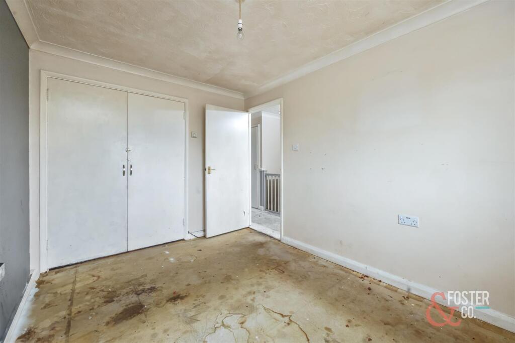 St Floras Close, 9_012.jpg
