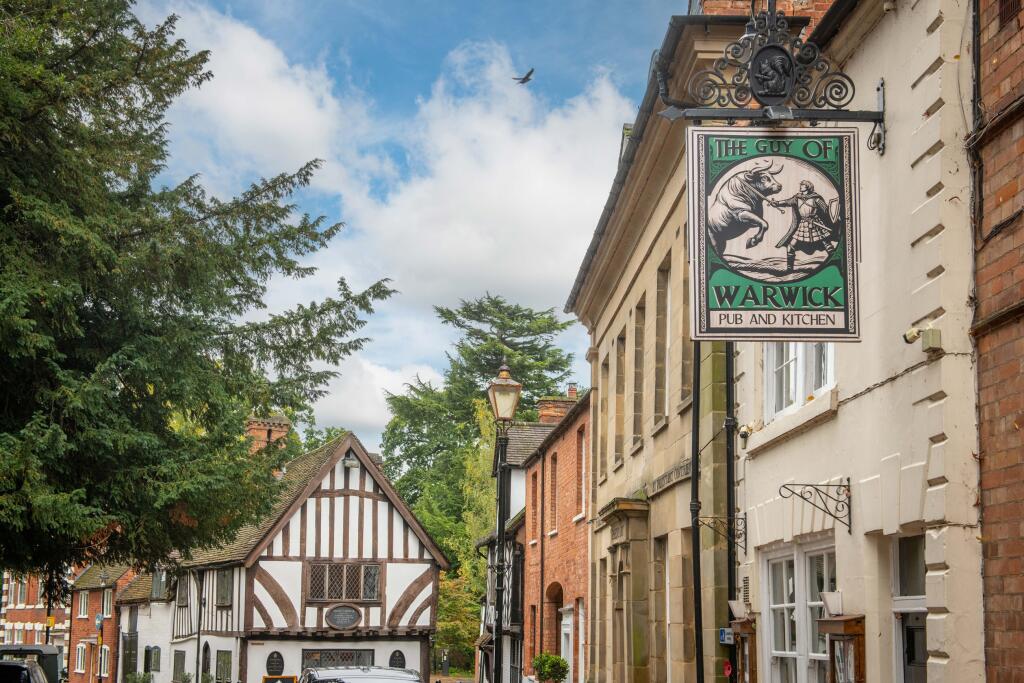 Heritage Grange Warwick local area 1