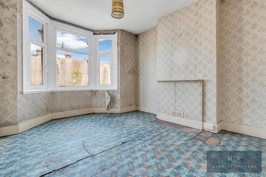 Sutherland Road 100 MV-9.jpg