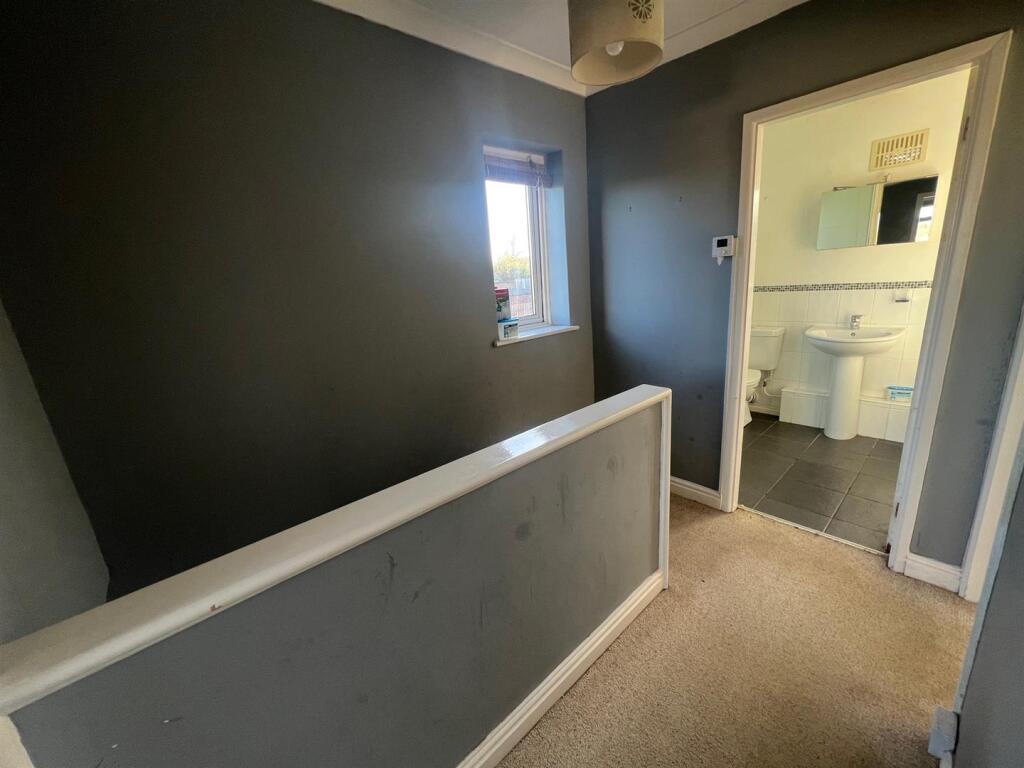 First Floor Landing.jpg