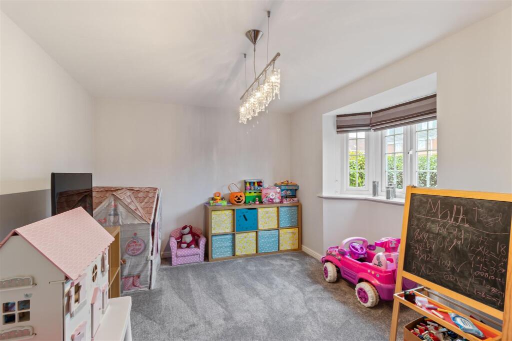 Dining Room/Playroom