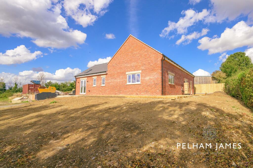 Oakfield House, Toft