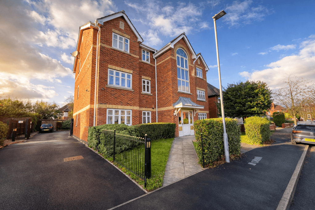 Woodgate Road, Whalley Range, Manchester, M16 8LX