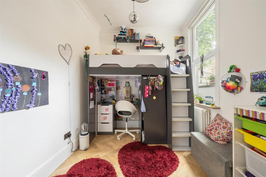 65a Fladgate Road, E11