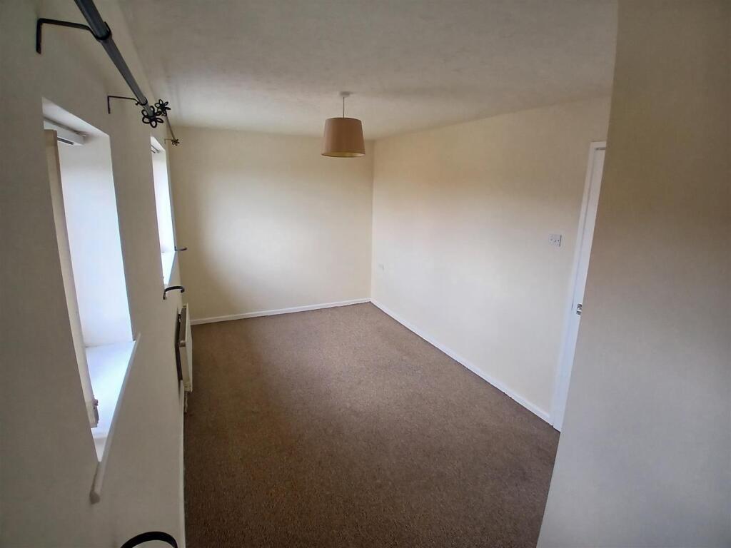 Henry Wood Court, Saltney