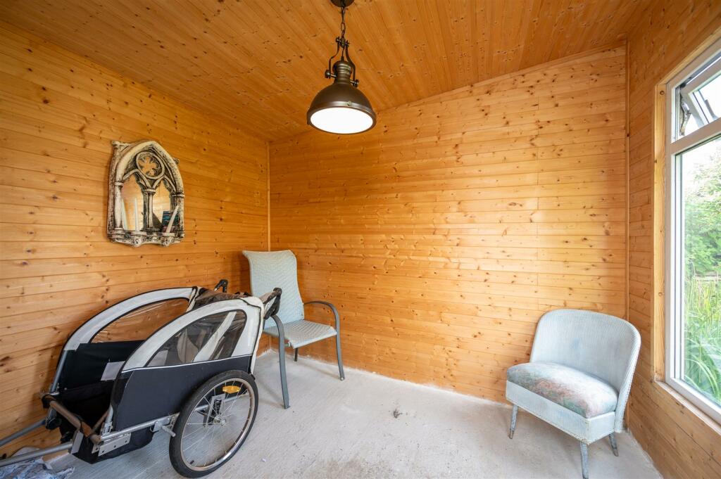 14 Sandy Point Road 24 8.jpg