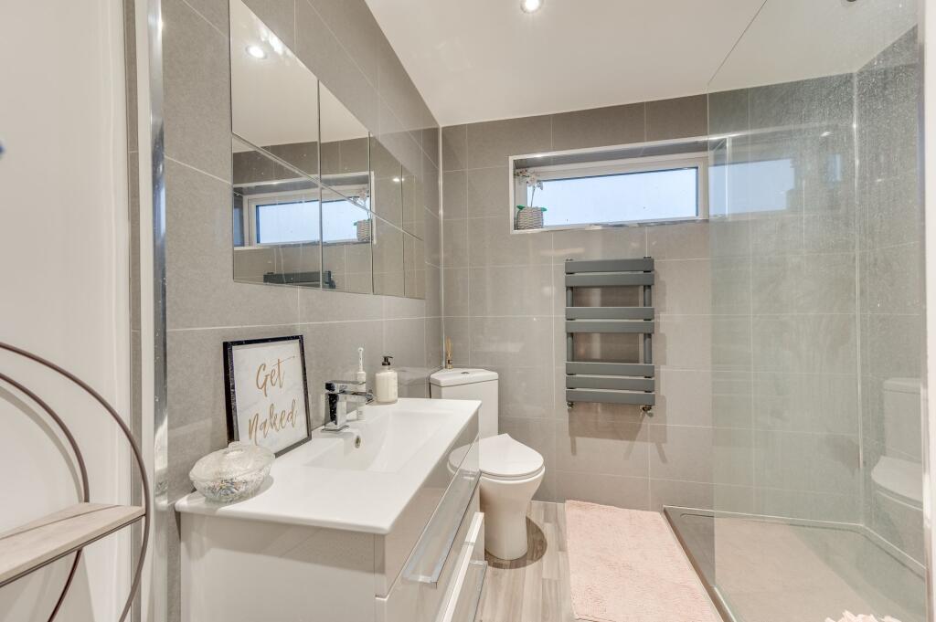BEDROOMS AND BATHROOMS