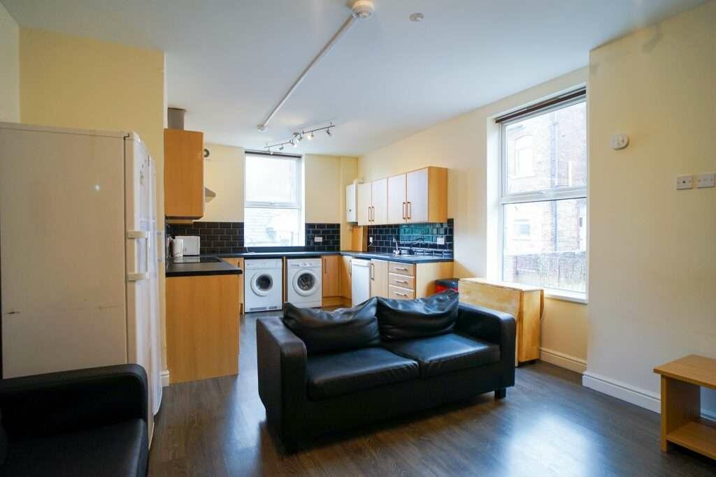 9_Harcourt_Crescent
