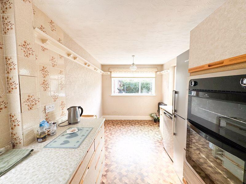 Kitchen-diner  view 2 