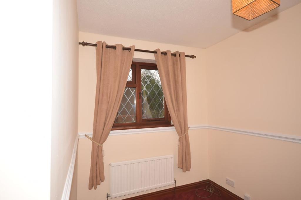 BEDROOM 3 (BACK RIGHT)
