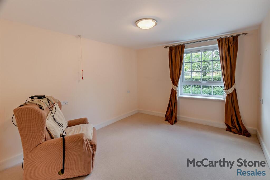 8644680-interior10-800.jpg