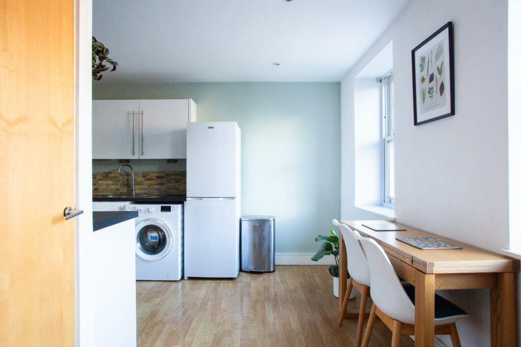 Boardwalk - Victoria Street-5.jpg