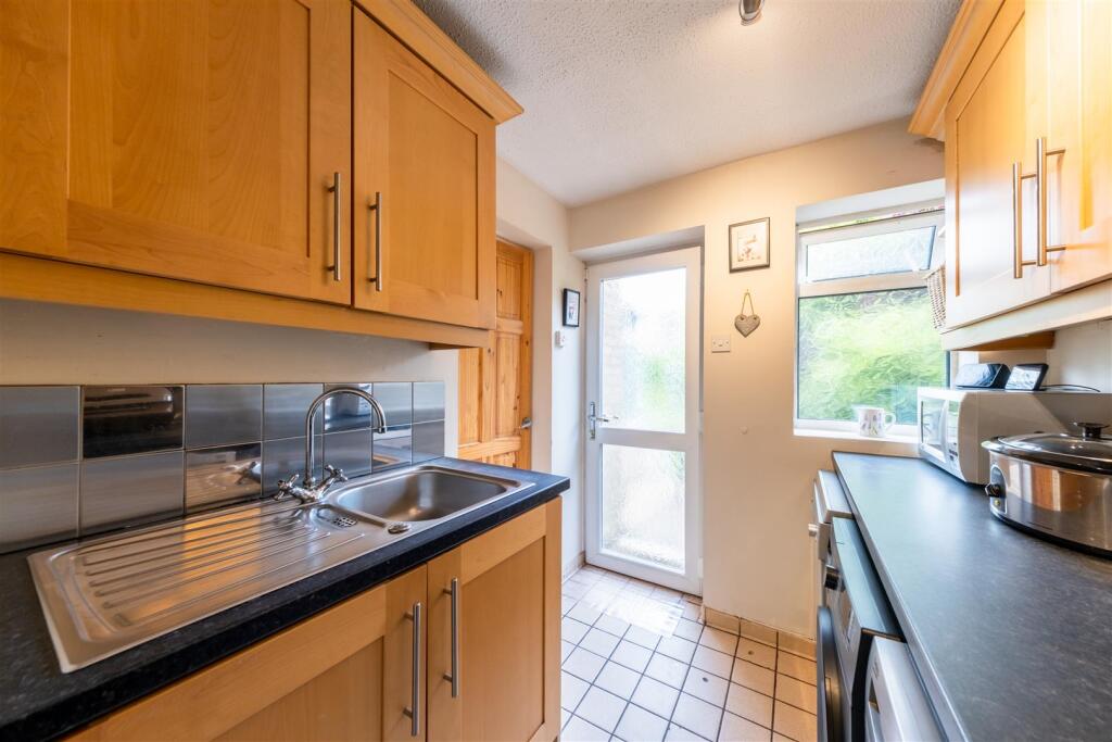 29 Bergamot Lane-2-012.JPG