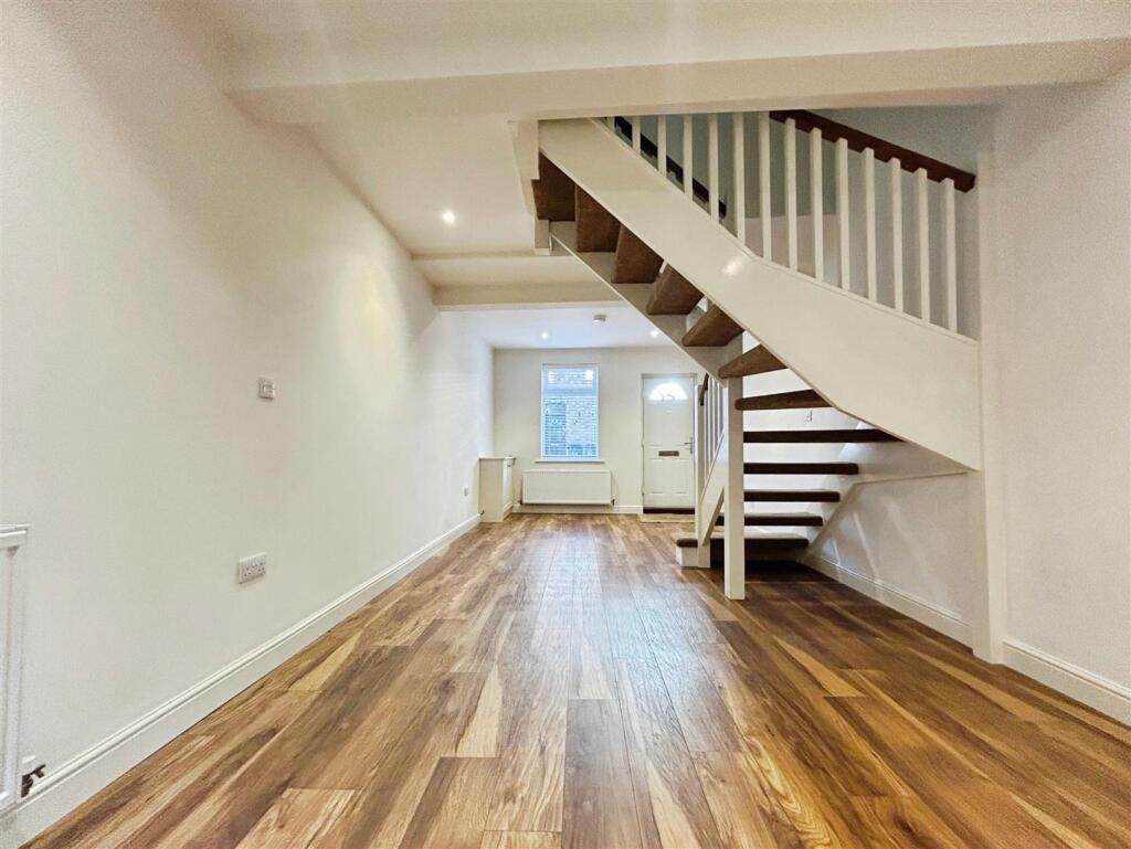 bce1aacc--4473-A02B-58EE60D73F2F-19026-00000C4320D