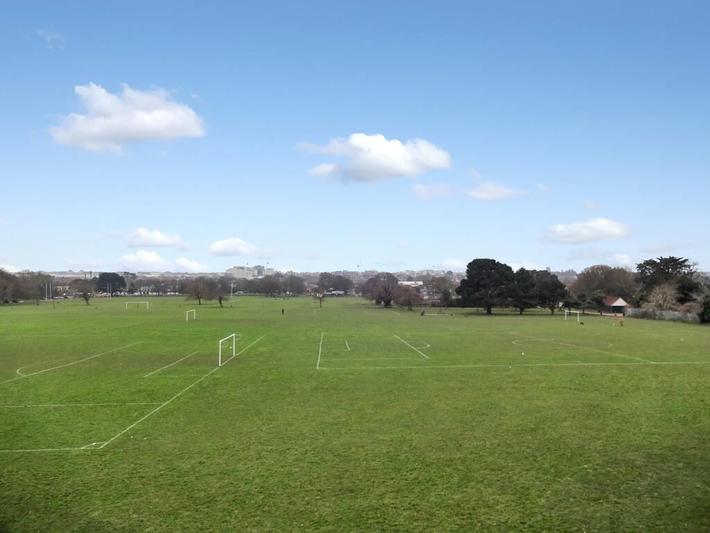 Buckingham Park A...