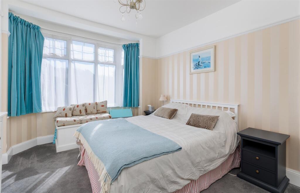 Bedroom 1-1