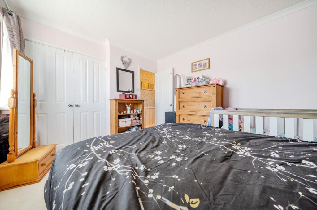 Principal bedroom