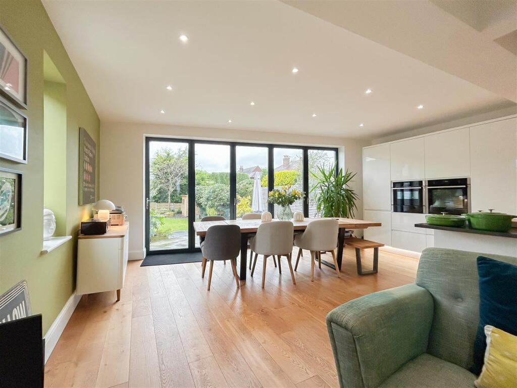 Open Plan Living Kitchen