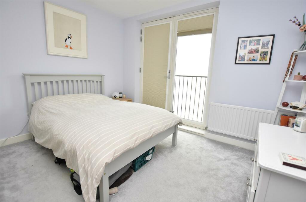 Bedroom.JPG