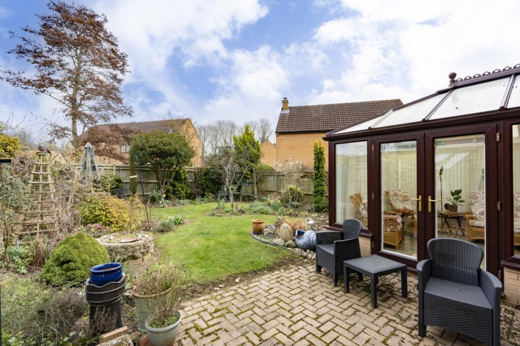 Garden 2, West Stonebridge, Peterborough, Ewemove 