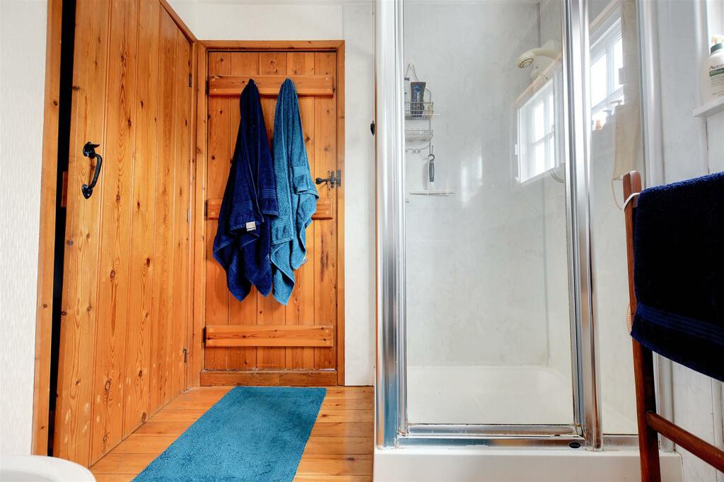 En Suite_2.jpeg