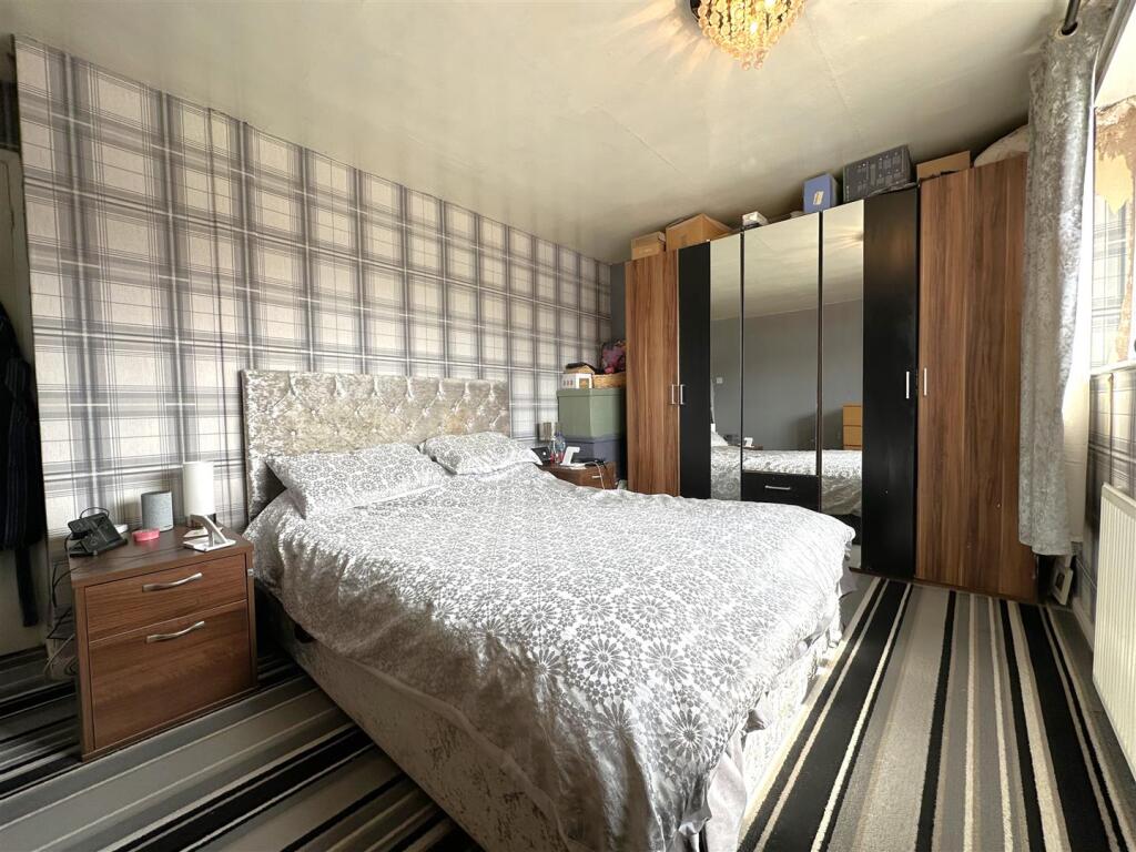 Bedroom One 552