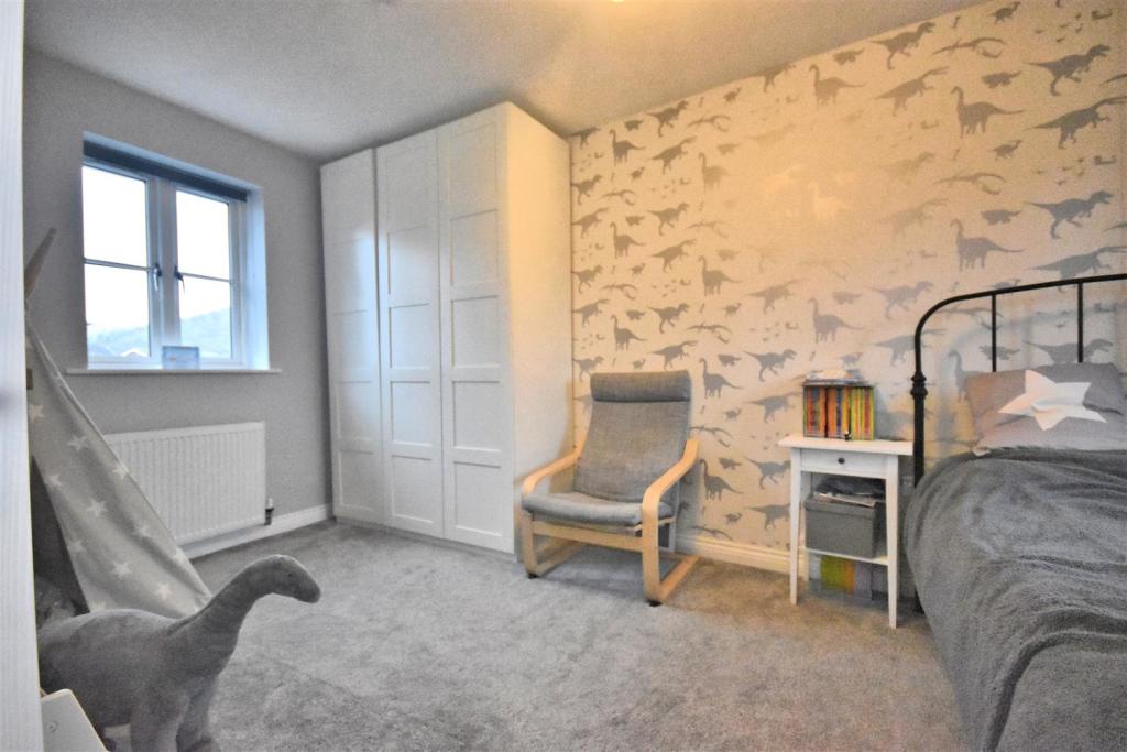 bedroom 3. .jpg