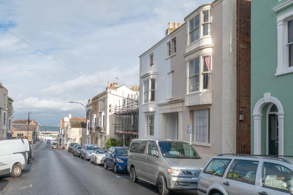 Welcome to 25 George Street