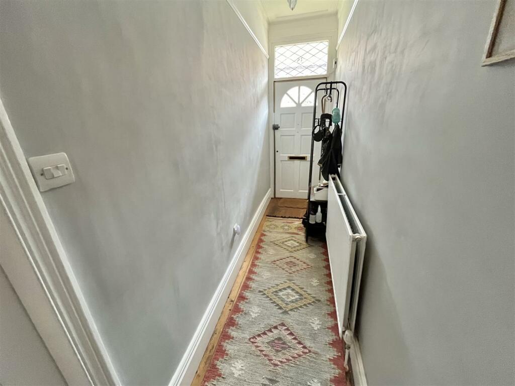 Entrance Hall Aspect 2
