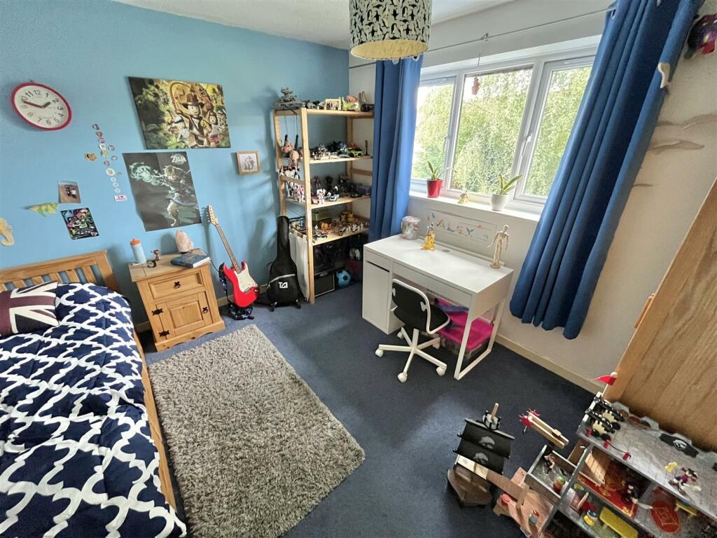 Bedroom 3.jpg