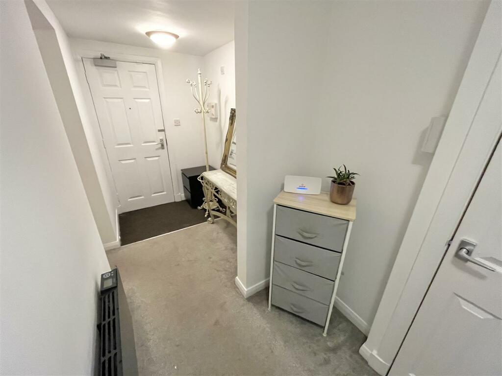 Hall Aspect 2.jpg