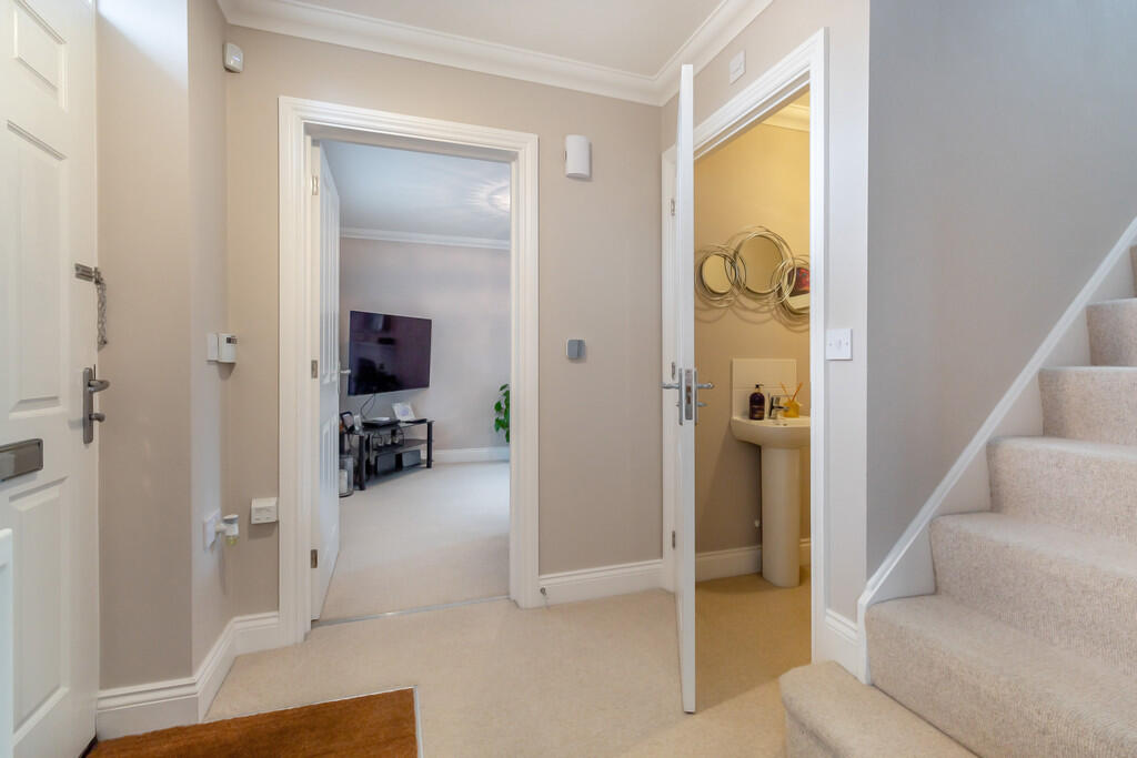 8659646-interior0...