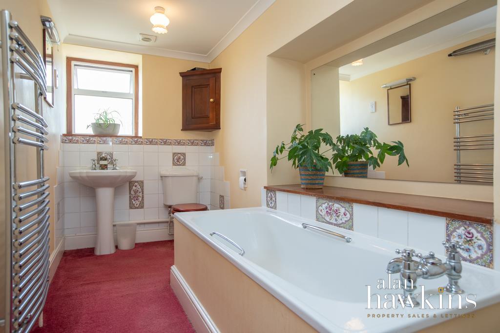 Principle Bathroom