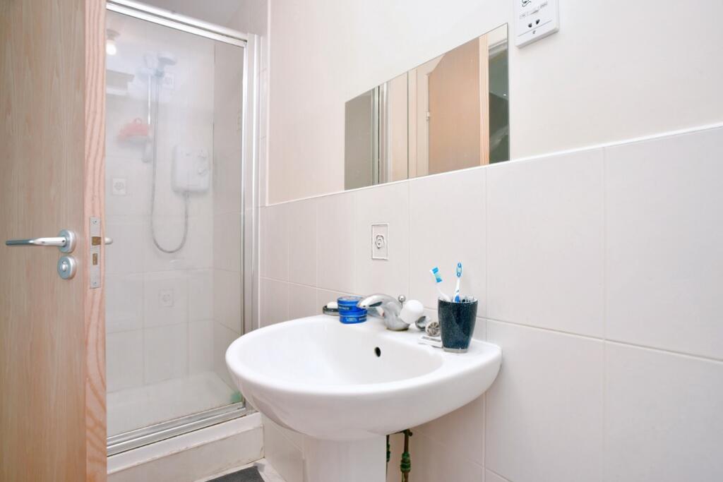 5376-20210910100453-4945-20201117161214-4909-20201023095640-3034-20180430033609-sms-ensuite