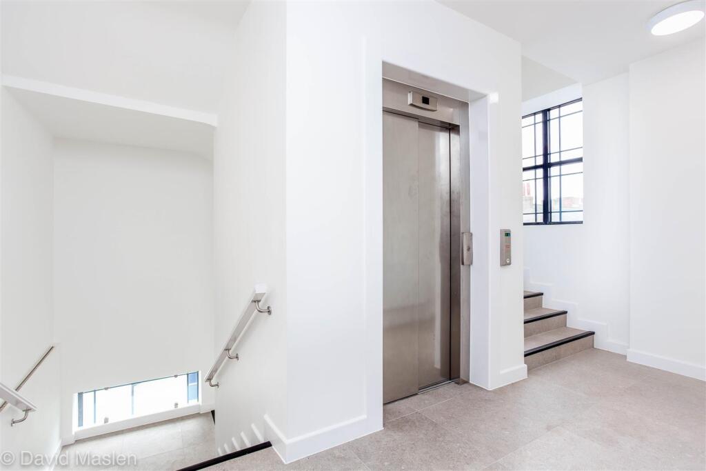 lift first floor .jpg