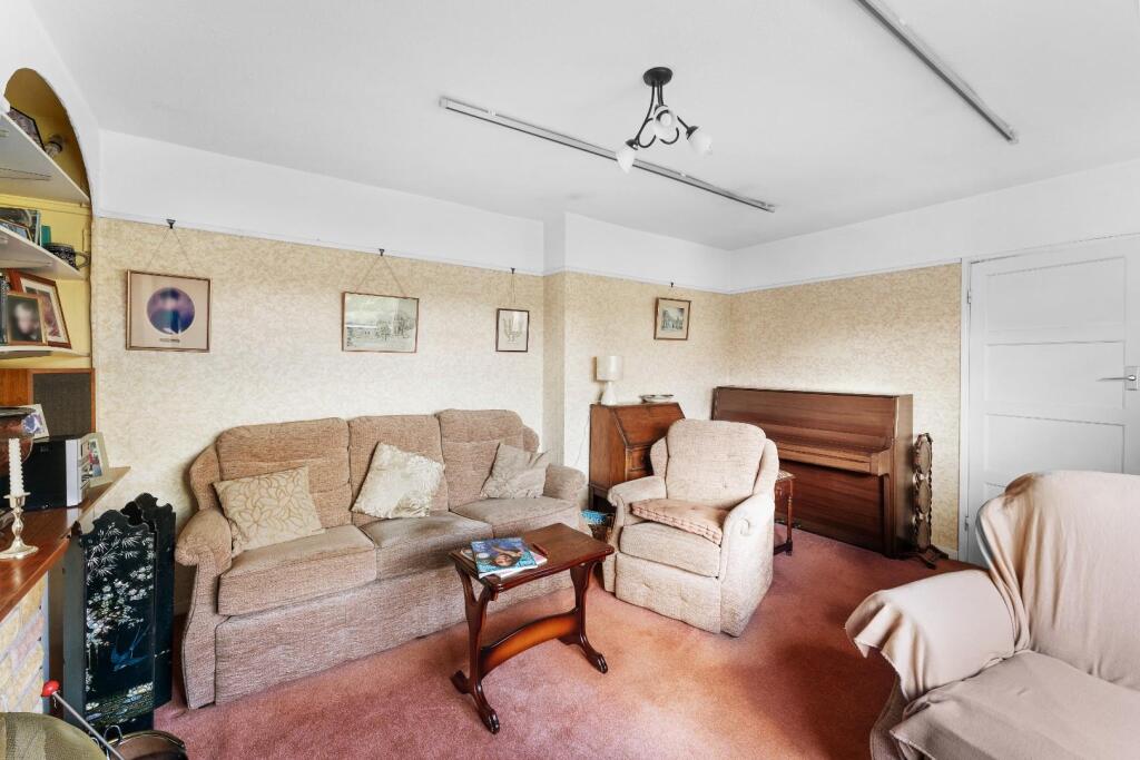The Briars Cox's Green Wrington BS40 5QX 16.jpg
