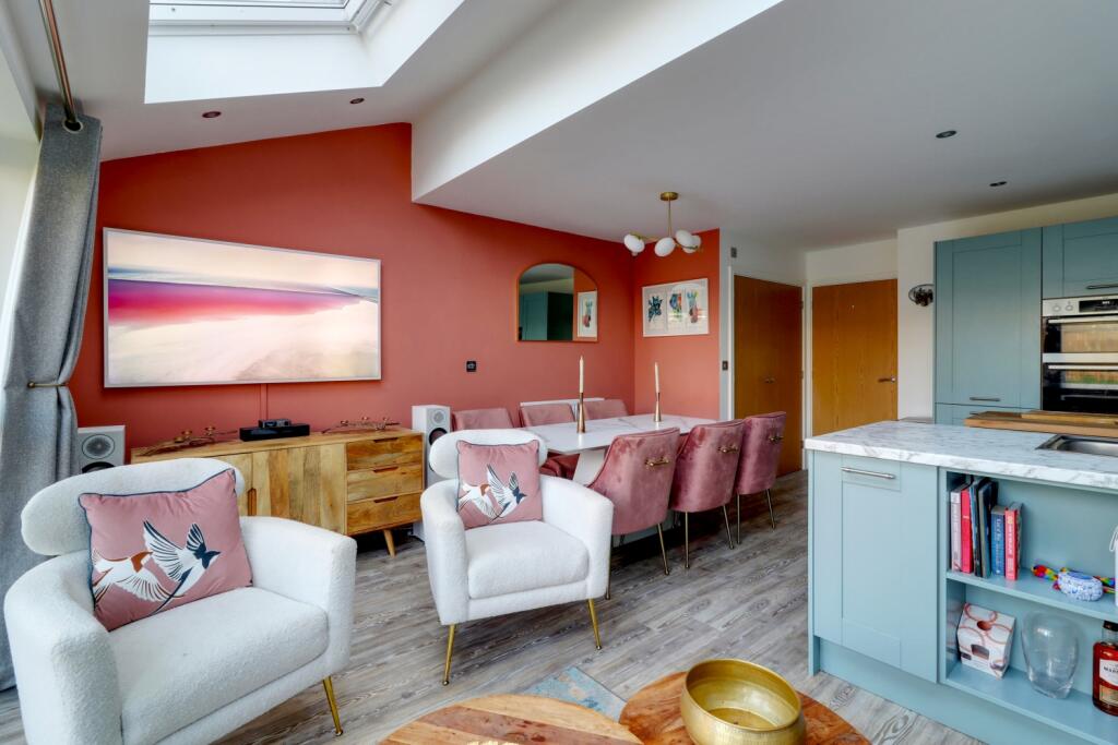 5. Kitchen 2