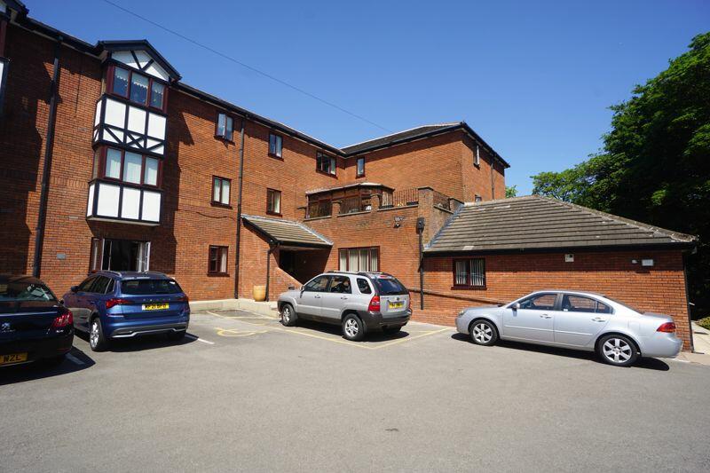 Photo 12
