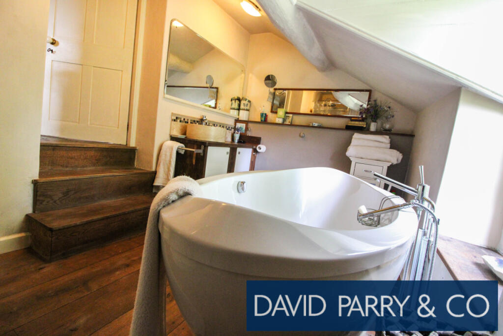 Herefordshire/Radnorshire Border Period Property