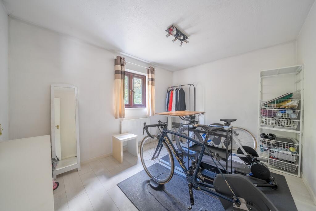 1339736-8-689da7d54aa5f