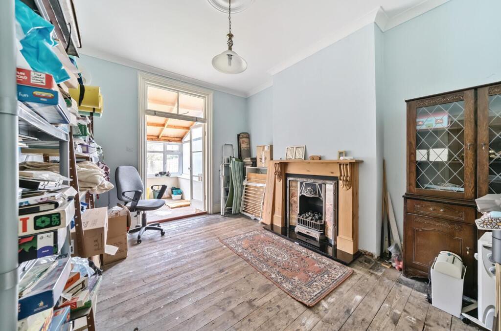 Dining Room.jpg