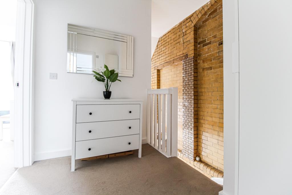 1st Floor Landing