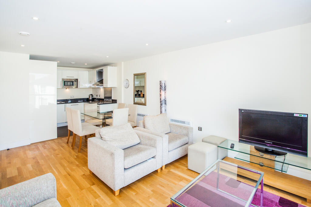 Reception to kitchen