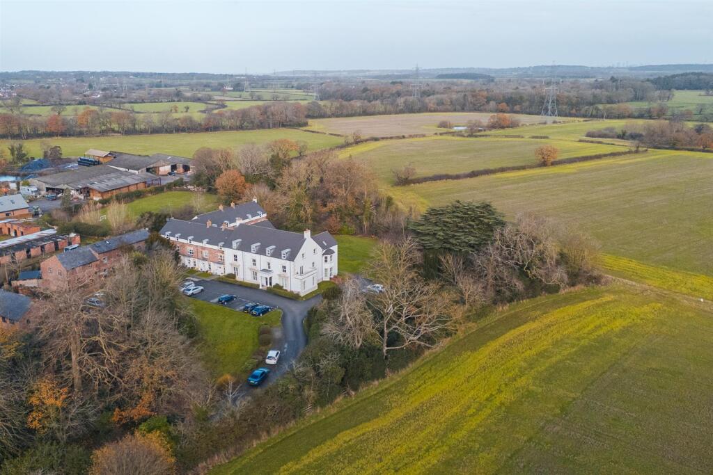 5 New Hall Manor-65.jpg