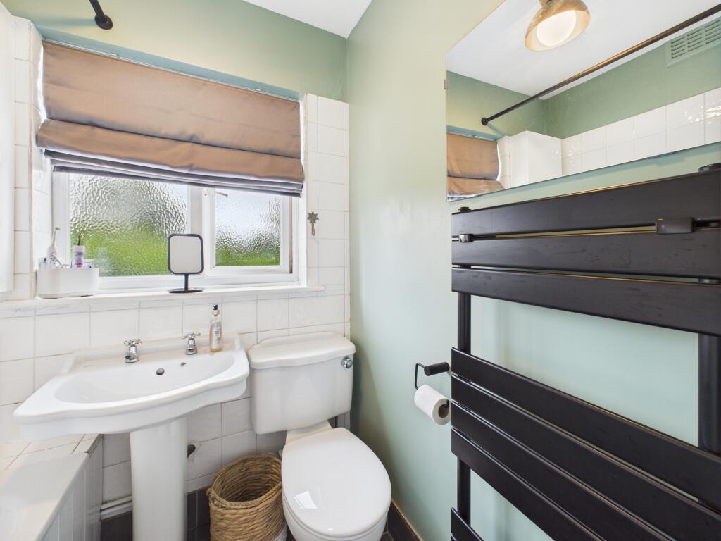 CAM05192G0-PR0116-STILL012