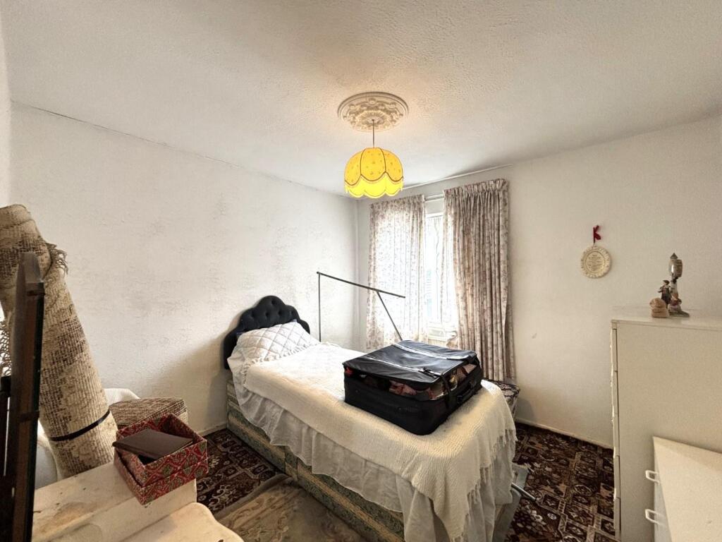 Bedroom 2.jpeg