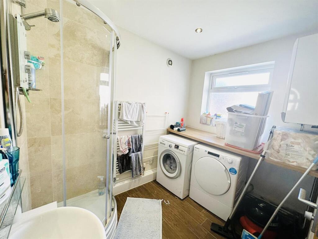 Bathroom &amp; Utility