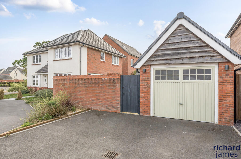 7f565b49c5cc484bbf07472ae571ef51