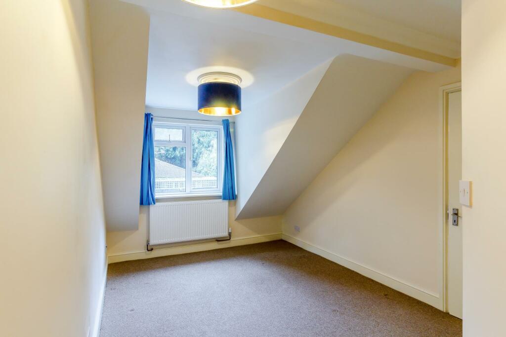 8403555-interior04-800.jpg
